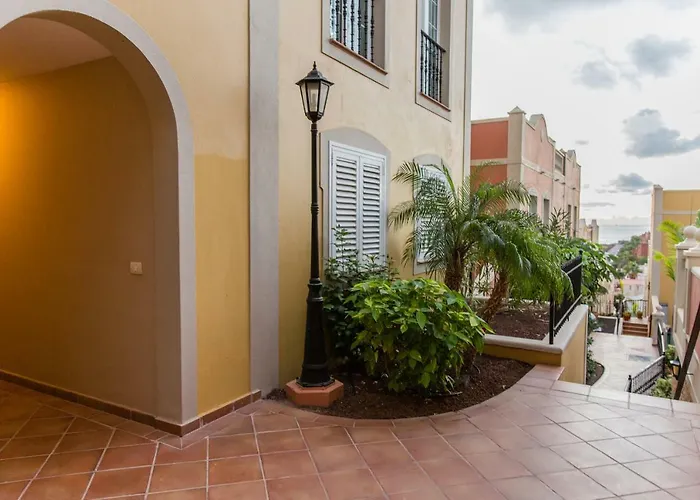 Luxe Mar Daire Palm-mar