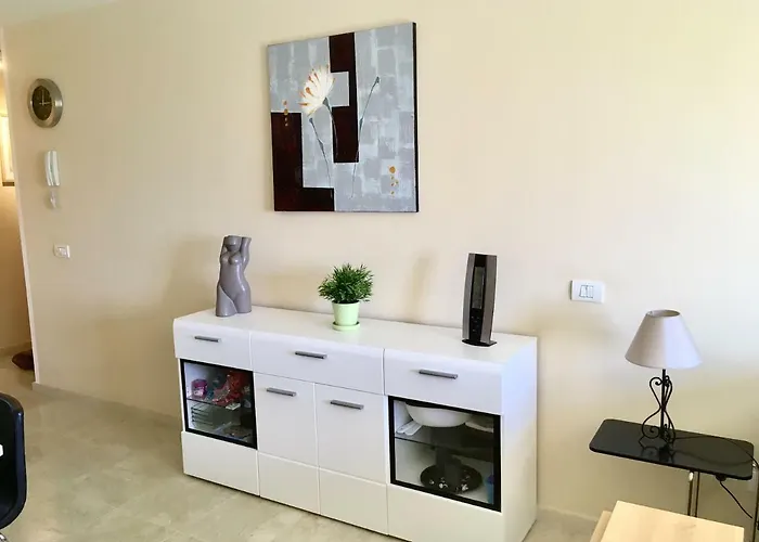 Luxe Mar بالم مار